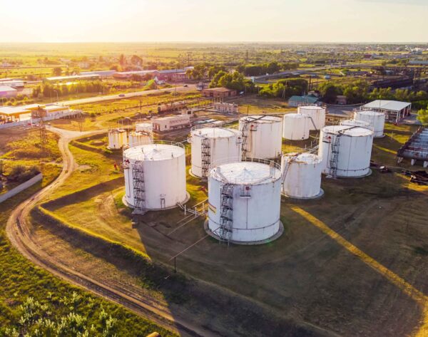 11zon_petroleum-tanks 11zon_petroleum-tanks